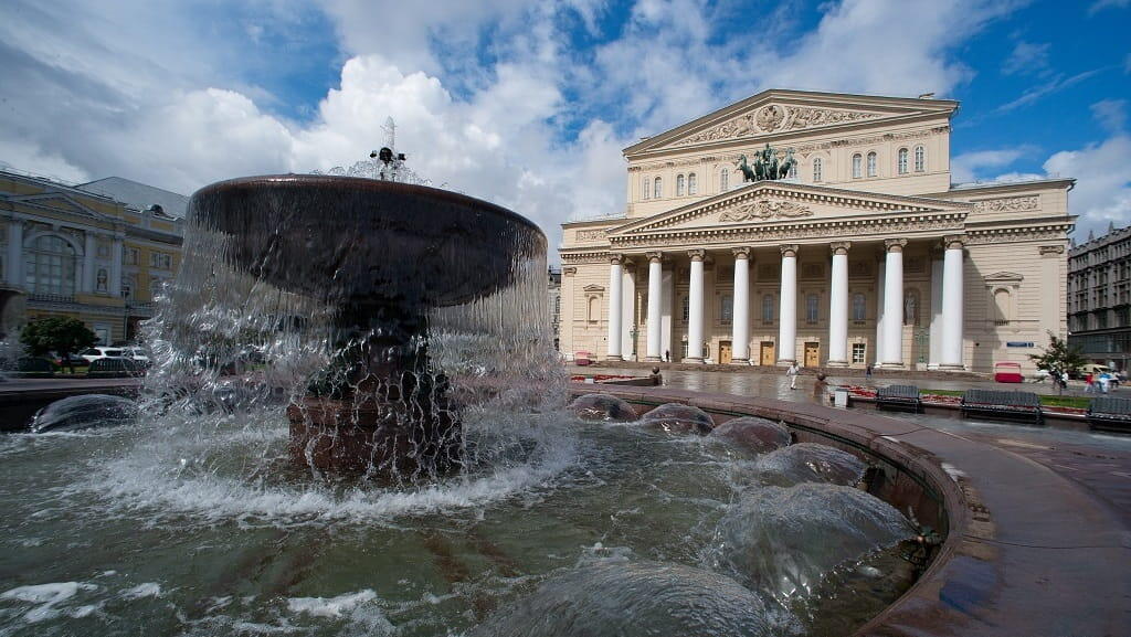 Международный документальный фильм о жизни Большого театра