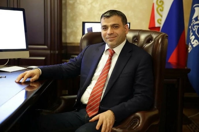 Заурбек Саидов, ректор ЧГУ