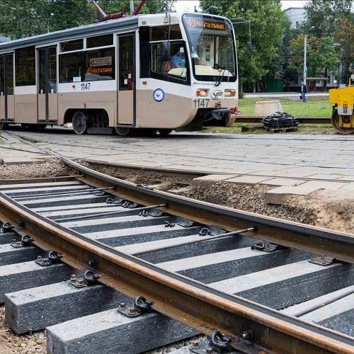 Полимерные шпалы на трамвайных путях в Москве
