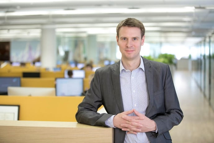 Оливер Хьюз, председатель правления «Тинькофф Банка»