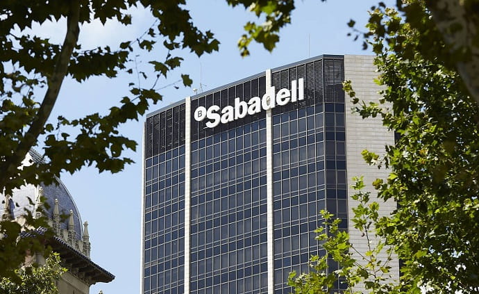 Испанский Banco de Sabadell подорожал почти на 90%