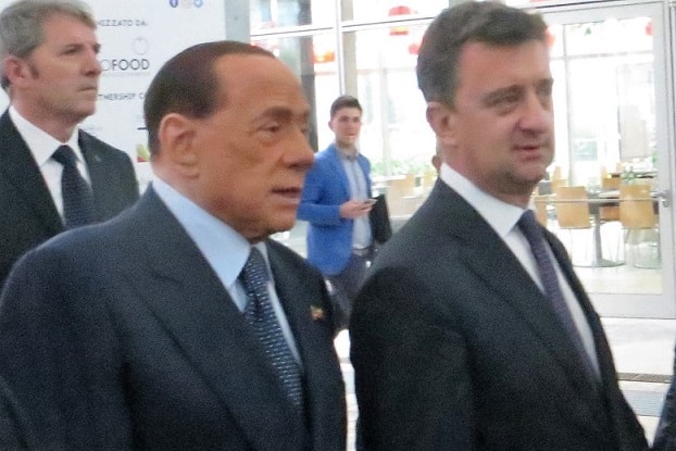 Выставку посетил Сильвио Берлускони