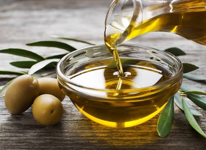 Масло, приготовленное из созревших оливок, сохраняет все полезные свойства свежесобранных плодов