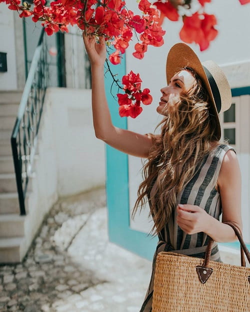 Miela мечтала сочинять красивые песни и у нее получилось