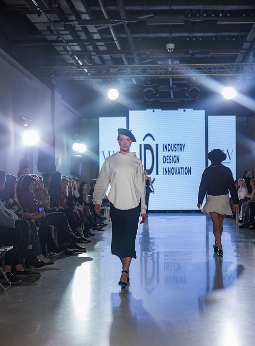 Показ коллекции Полины Андреевой на Volga Fashion Week