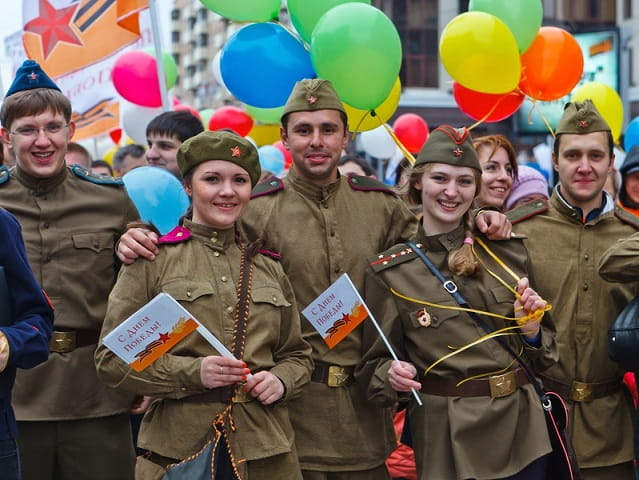 Вся страна каждый год в День Победы благодарит за великий подвиг