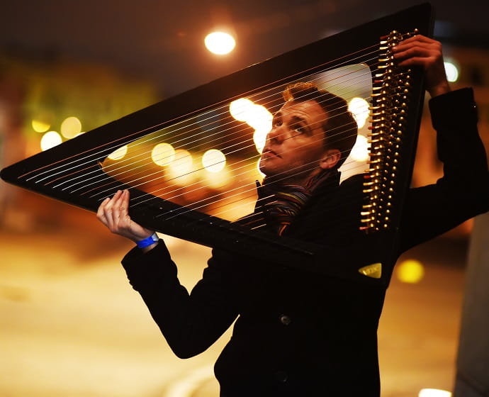 Арфист-виртуоз Александр Болдачев