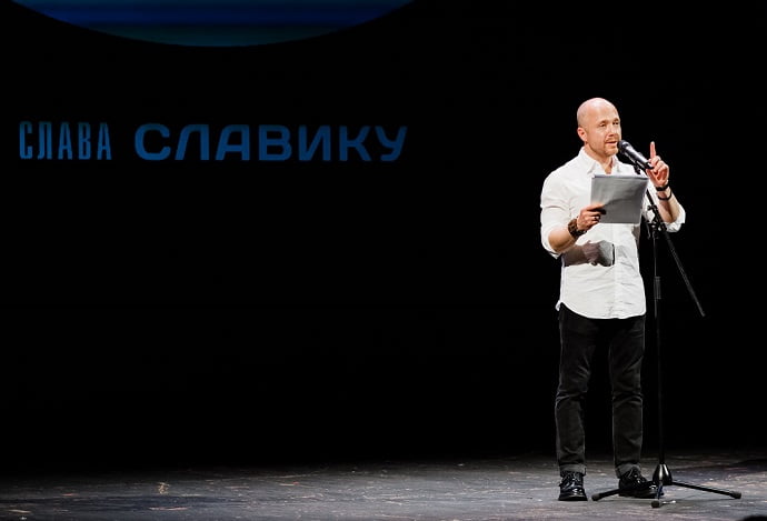 В качестве главного приглашенного чтеца выступил Евгений Стычкин