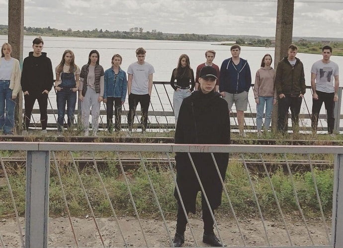 Кадр из сериала «Новенький»