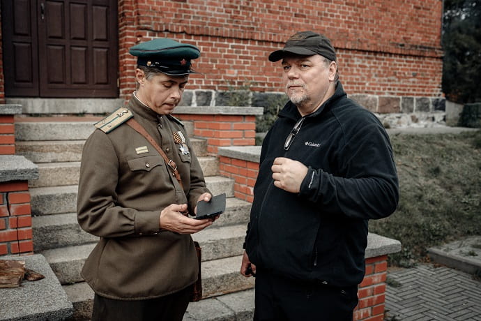 Режиссёр Сергей Виноградов (справа) на съёмках пятого сезона сериала