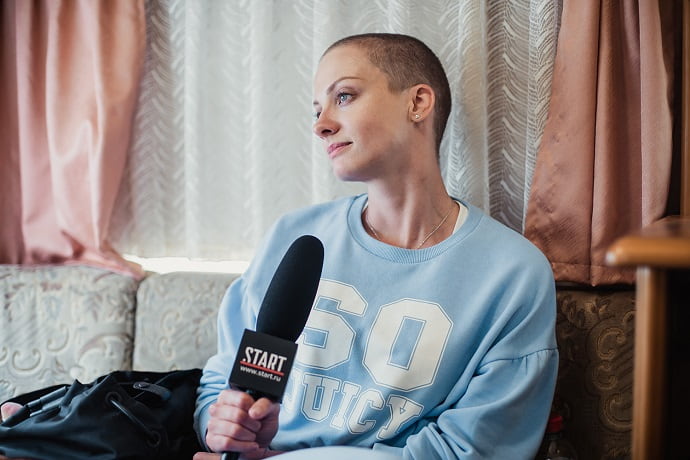 Полина Максимова на съёмках первого сезона сериала 