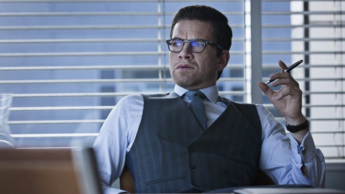 Кадр из сериала «Обман»