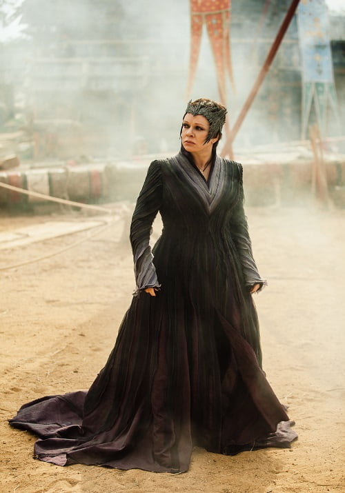 Елена Валюшкина в роли ведьмы Галины