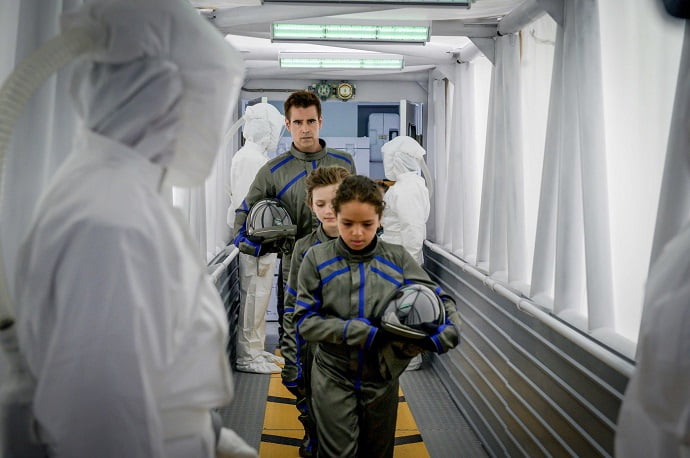 Кадр из триллера «Поколение Вояджер» / «Voyagers»