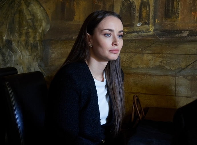 Ксения Мишина в роли Ольги в сериале «Молчание»