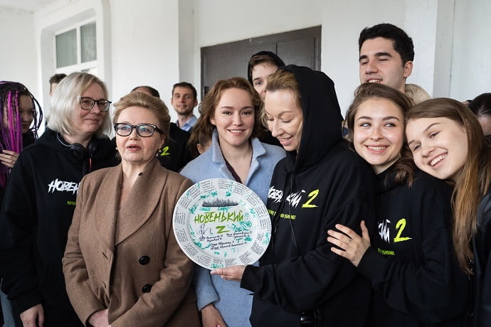 Команда второго сезона сериала  «Новенький»