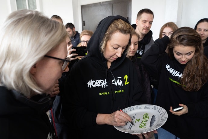 Режиссер Оксана Барковская на съёмках второго сезона сериала