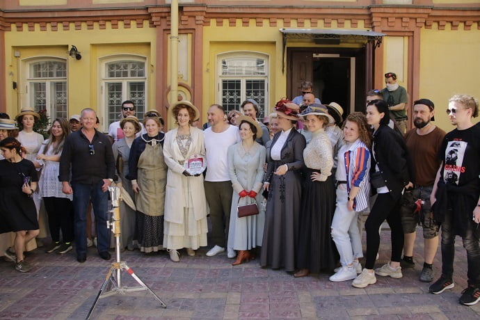 Съёмочная команда сериала «Фаина»