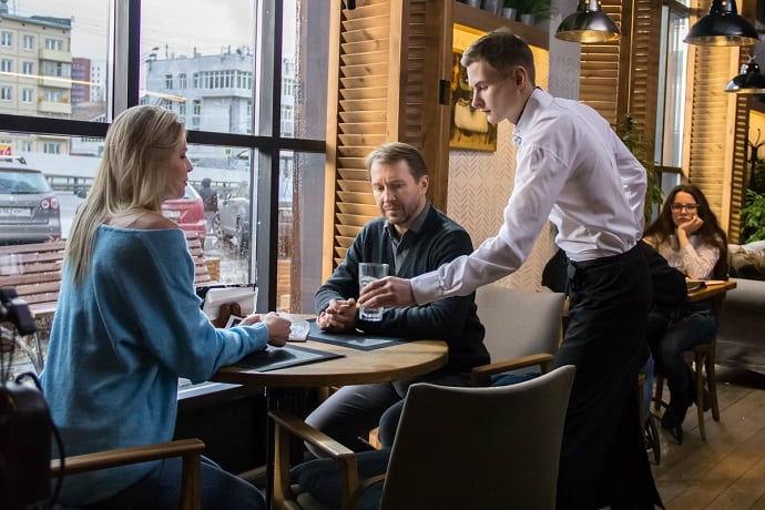 Кадр из сериала «Пробуждение»