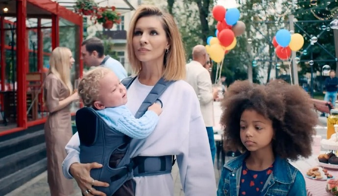 Кадр из сериала «Ева, рожай!»