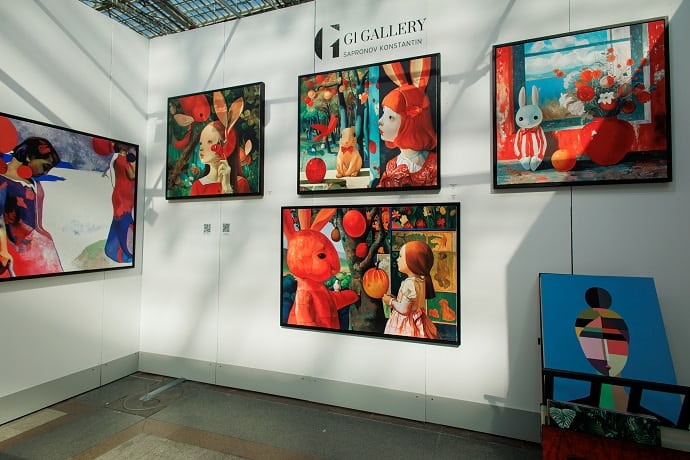 Стенд  галереи G1 Gallery