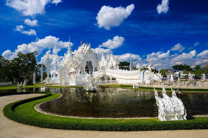 Храм Wat Rong Khun в Тайланде