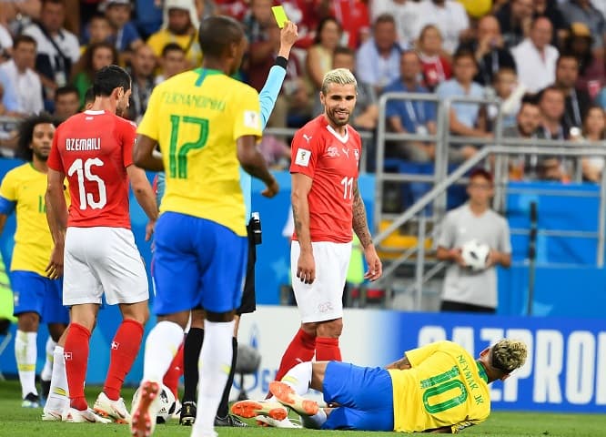 Сборная Швейцарии сыграла в ничью в матче с Бразилией на ЧМ-2018
