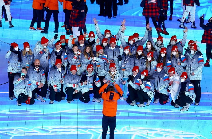 Российская команда на церемонии закрытия Олимпийских игр в Пекине