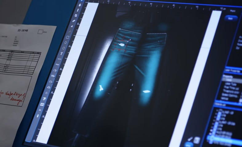 Подобное решение и его реализацию может себе позволить только Levi’s