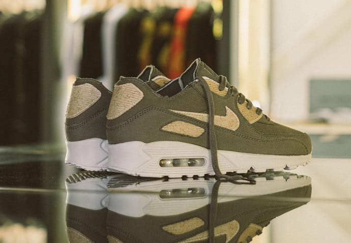 Веганские кроссовки из опилок Air Max 90s