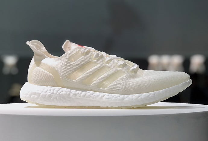 Модель Adidas Futurecraft Loop полностью поддаётся переработке