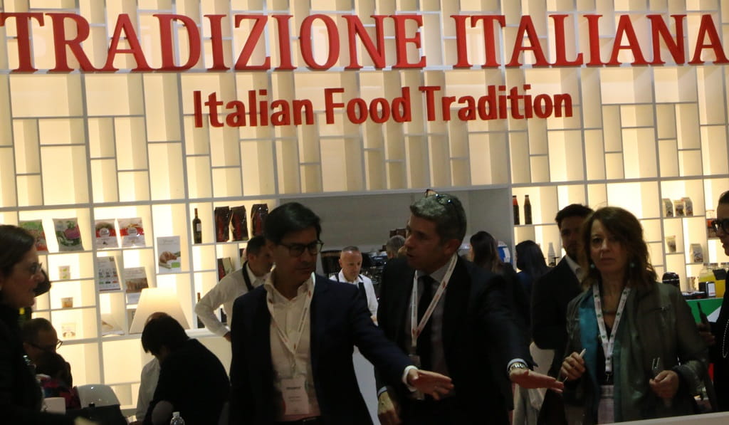 В Милане закончилась крупнейшая выставка еды и продуктов питания, TuttoFood 2019. 