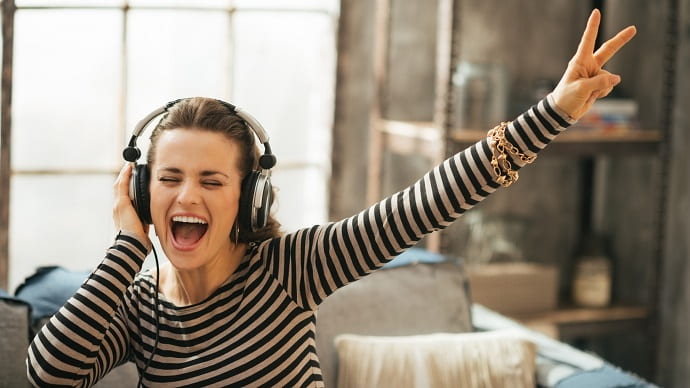 Самый удобный и приятный способ выучить язык — петь песни