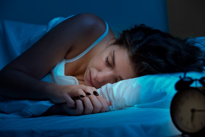 Мелатонин отвечает за качество сна, быстроту засыпания и пробуждения