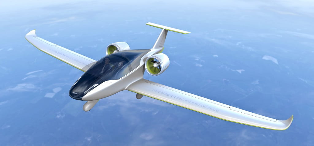 The first commercial flight should be launched in 2025th year