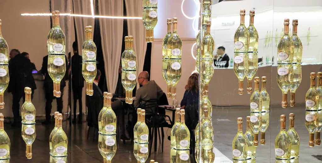 MiArt, the international exhibition of contemporary art, was held in Milan from 13 to 15 April