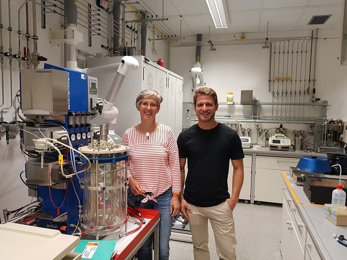 Dominik Kopp and Prof. Bettina Siebers