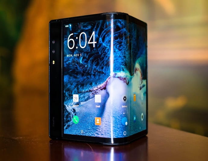 Flexible smartphone Royole FlexPai