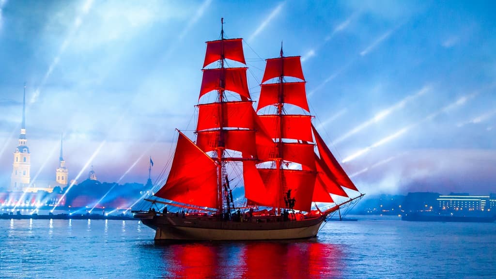 Enormous popularity is enjoyed by the enchanting spectacle "Scarlet Sails"