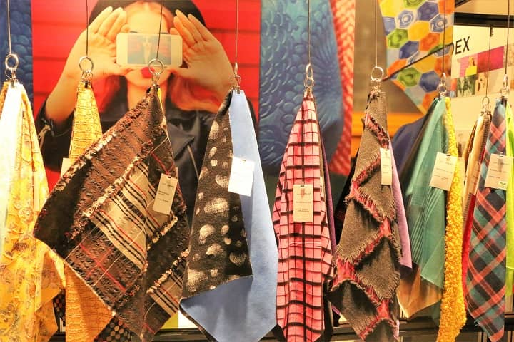 More than 750 samples of environmentally friendly products were presented